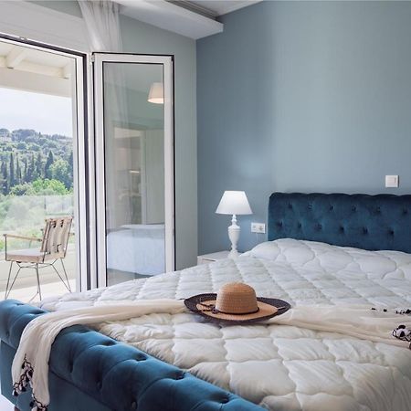 Katikia House Villa Kompitsion Ngoại thất bức ảnh